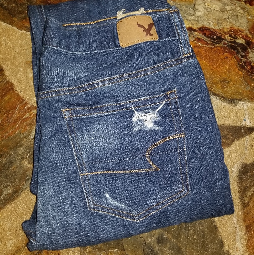 American Eagle Vintage hi-rise boyfriend Jeans